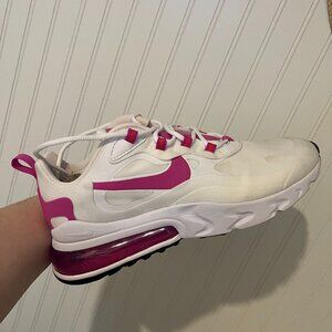 Nike Women's Air Max 270 React - White/Fire Pink - 8.5